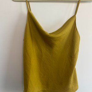 Green Cowl Going Out Tank